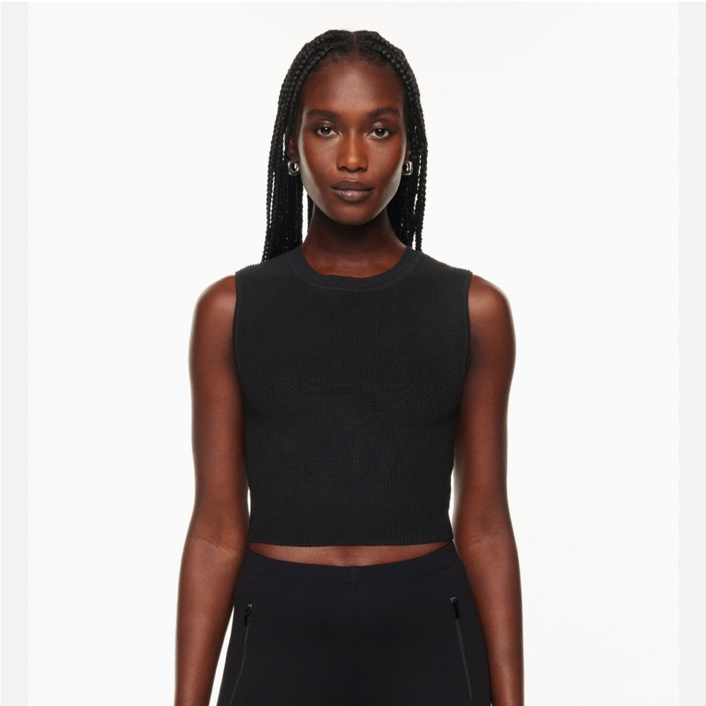 Babaton Sculpt Knit Cropped Muscle Tee